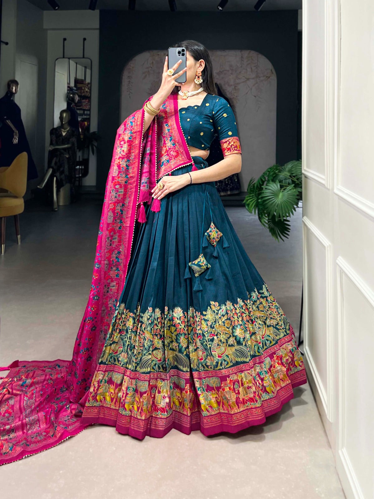 MORANI NAVY BLUE