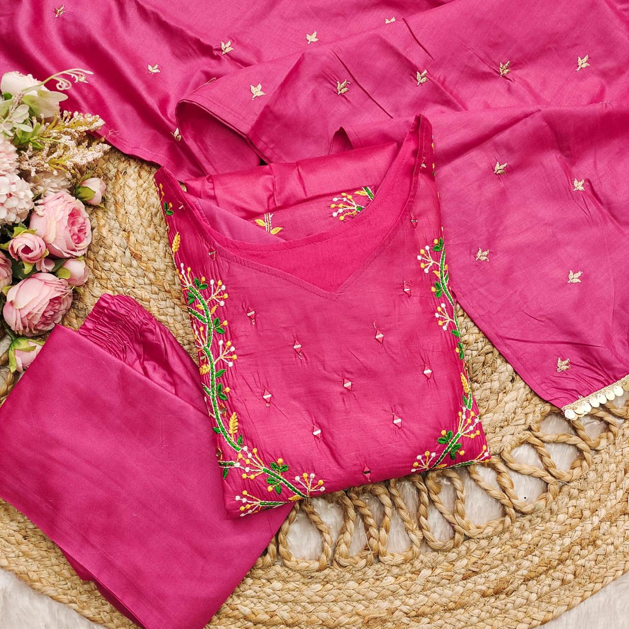 Proudly Presenting Pure Royalty In Premium Mul Chanderi.