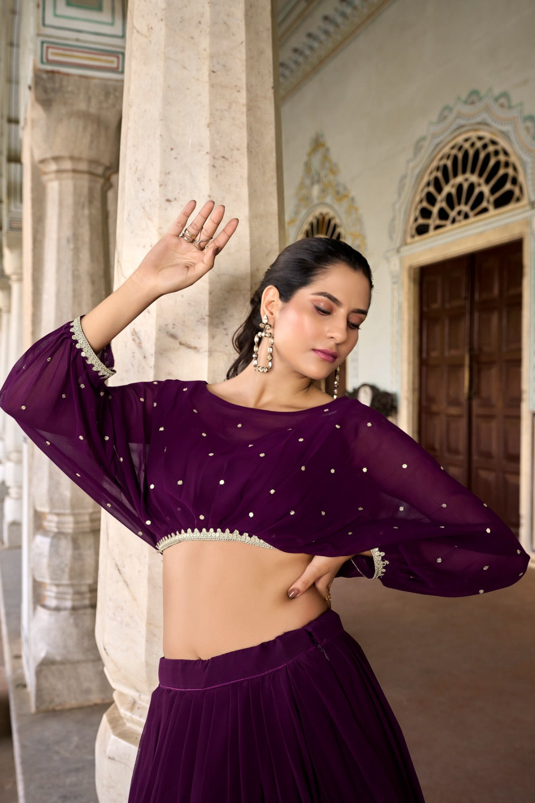 Flaunt Your Flair with Georgette Co-ord Set, Embroidered to Perfection, a Captivating Confluence of Tradition and Trend!✨